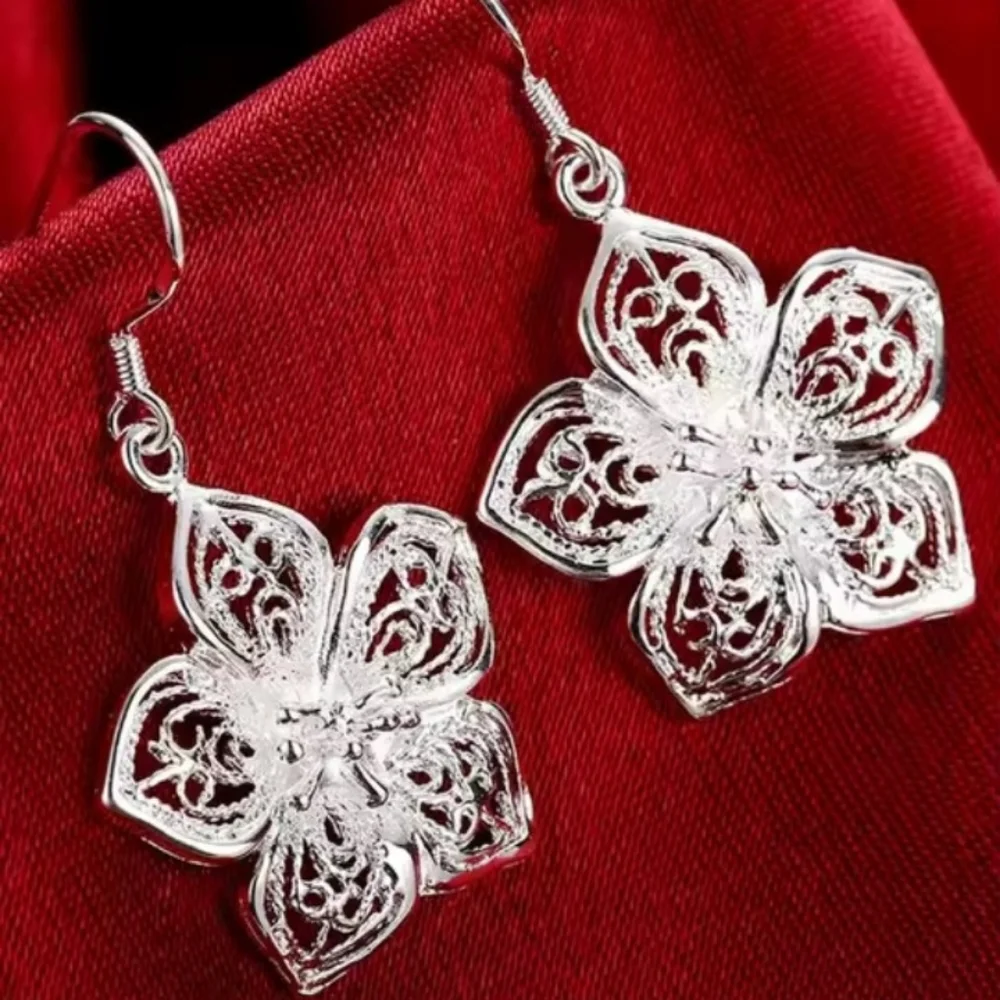 N/A these elegant